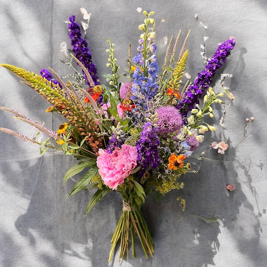 WILD KLEURRIJK VELDBOEKET